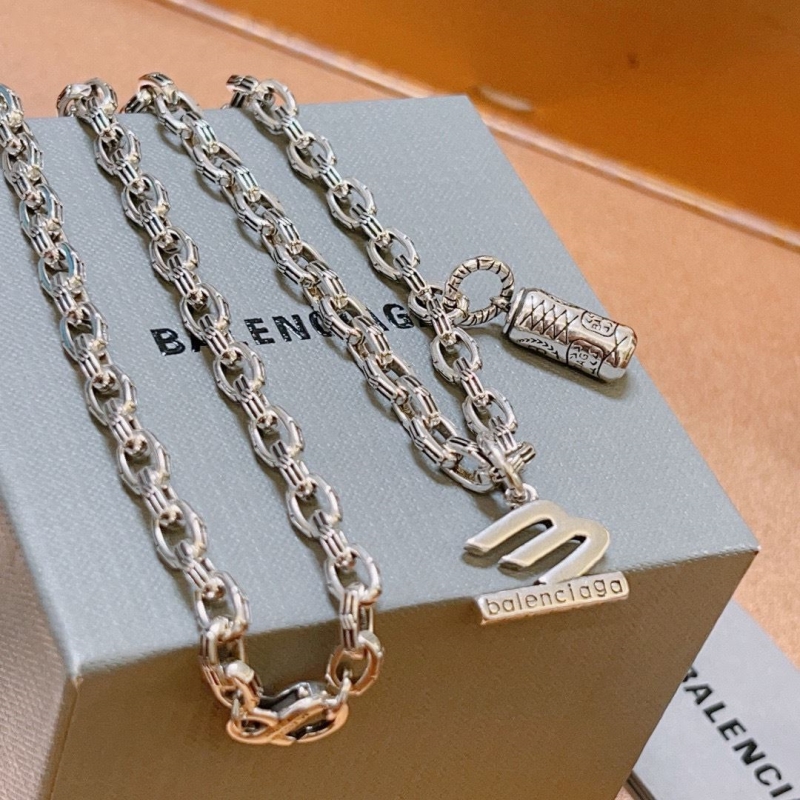 Ba1en*iaga necklaces